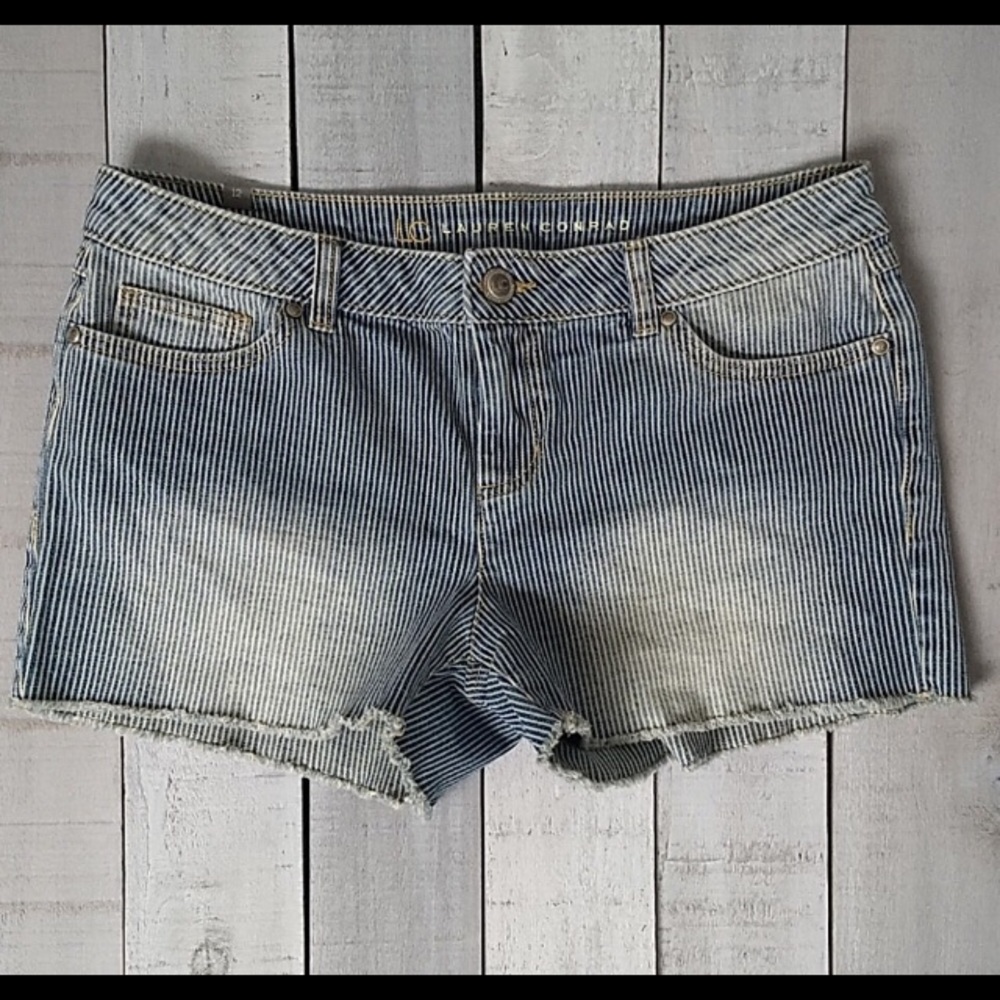 LC Lauren Conrad Jean shorts